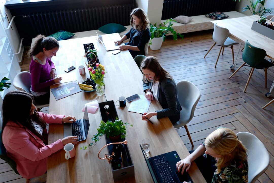modern office design meeting